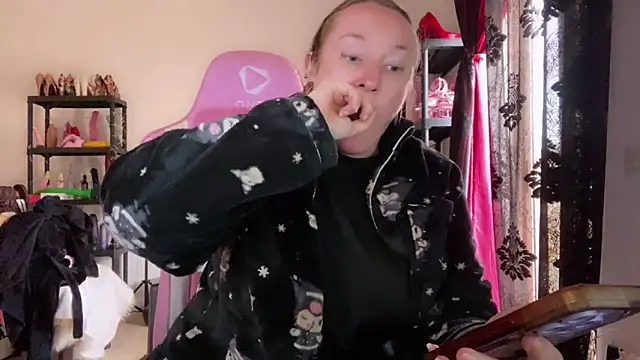 Chat XXX en directo de kisicaxx