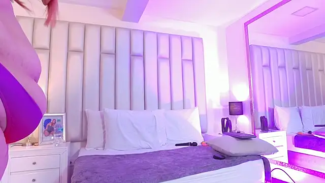 aandreaperez: απευθείας συνομιλία ΧΧΧ