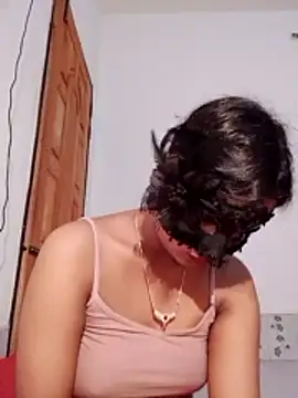 Show modela Sweetie_250 na web-kameri