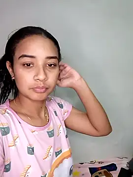 Aurora_fantasyPink's Live XXX Chat