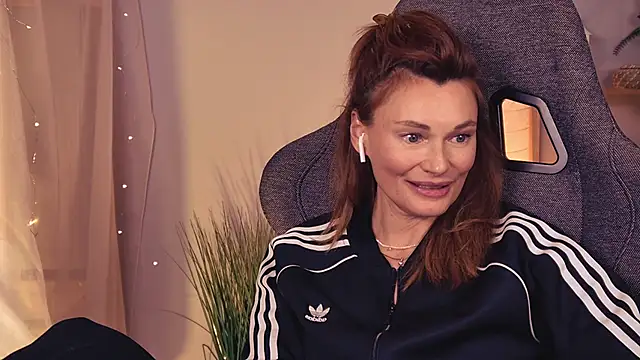 MistyBarnes 现场XXX聊天