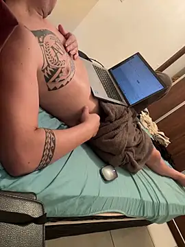 XXX chat uživo modela jeff_pepoer