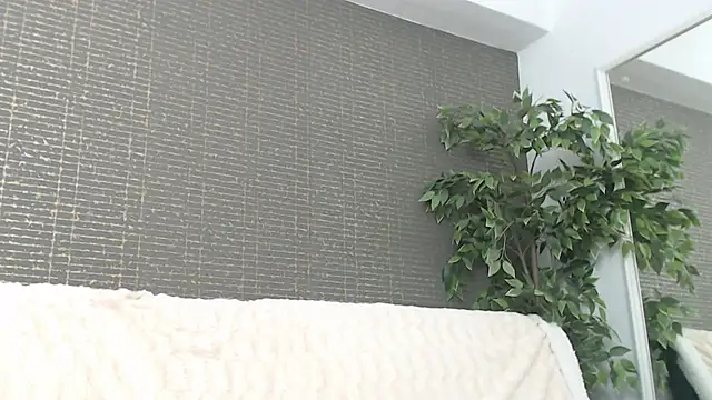 TinyBlair 现场XXX聊天