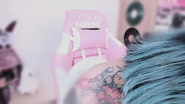 Chat XXX Live NikkiRamone