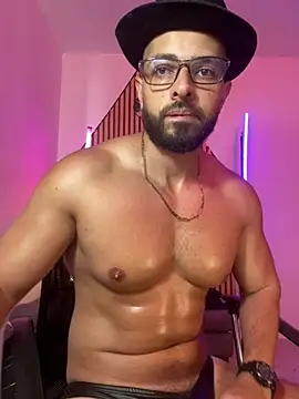 Pokazy przed kamerką – magnumchris