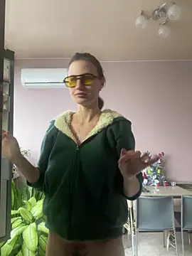 Flossy_Vettie Chat XXX in diretta