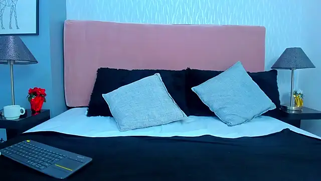 Chat XXX en directo de SienaStonee