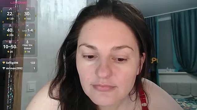 Stacy_Davice Show in webcam