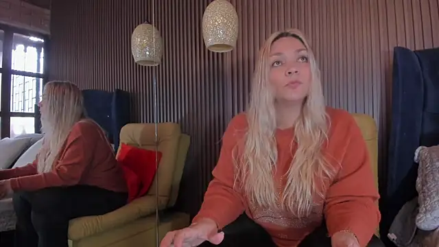 MalorySweet – Naživo XXX chat