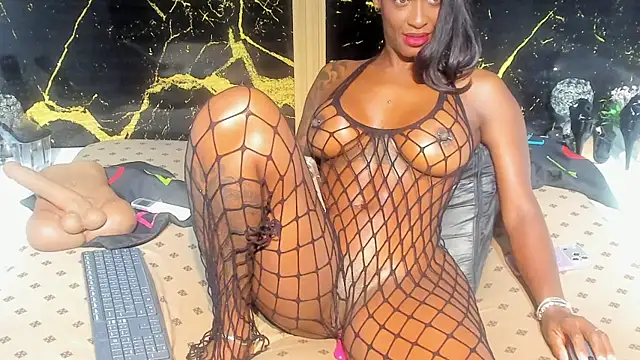 NahomyOwen 现场XXX聊天