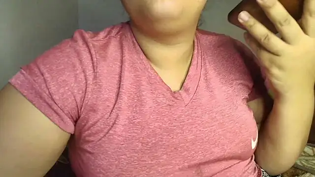 Chat XXX en directo de luisahot_9727