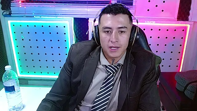 Chat +18 de Godofcumxxx ao vivo