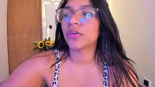 iriss_25 现场XXX聊天