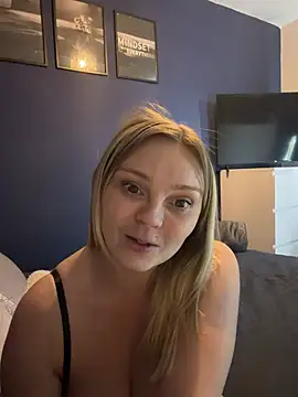 Czat XXX na żywo – Sky25x