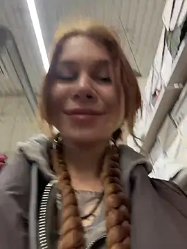 Chat +18 de RosieSecret ao vivo