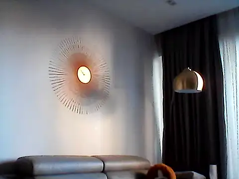 Morivane Live XXX-chat