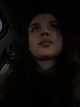 KristiRich élő XXX-chatje