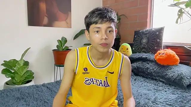 Andy_Belier23 – Naživo XXX chat