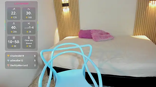 LaylaEmber Live XXX-chat