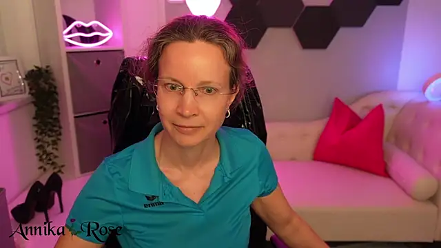 AnnikaRosen Live XXX chat