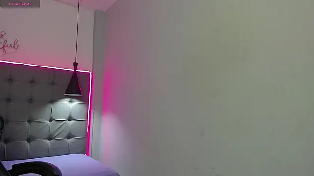 Sylasfrost Show in webcam