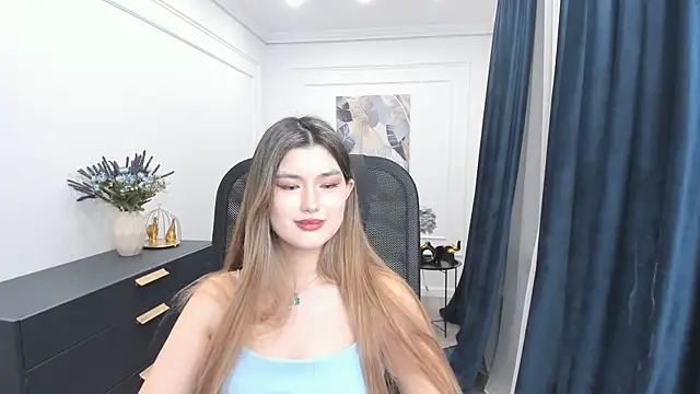 XXX chat uživo modela AnneTLi