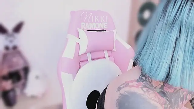 NikkiRamone – Live XXX-chat