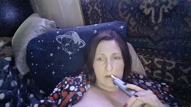 Chat +18 de AllaSowinskaya ao vivo