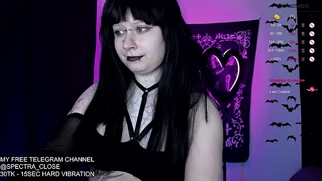 corpskitty: онлайн-секс-чат