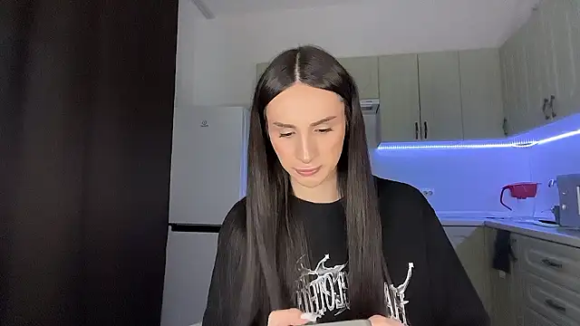 Kim_Oberlin_ Adlı Modelin Web Kamerası Şovu