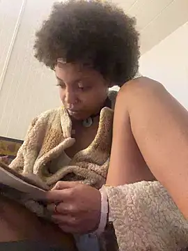 Queenkimi777 – Live XXX-chat