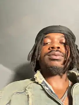 แชท XXX สดของ MIGHTYDEMONXXX