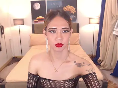 دردشة PreciousAmore الجنسية المباشرة