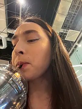 Živý XXX chat Holly_Play