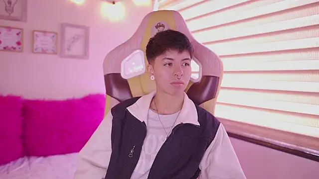 Živý XXX chat tommy_blue