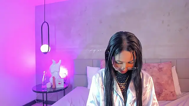 دردشة Lucianaaguzman الجنسية المباشرة