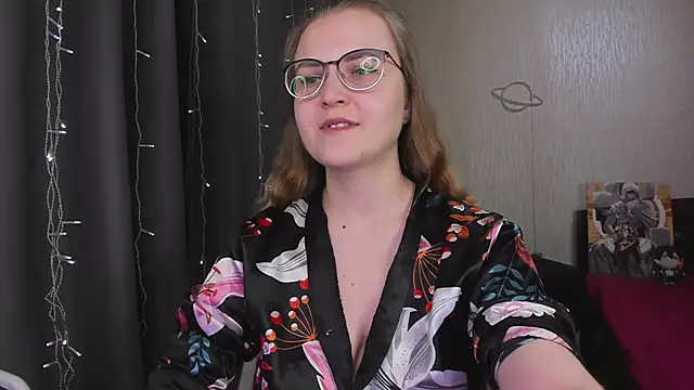 Chat +18 de MissBrightShine ao vivo