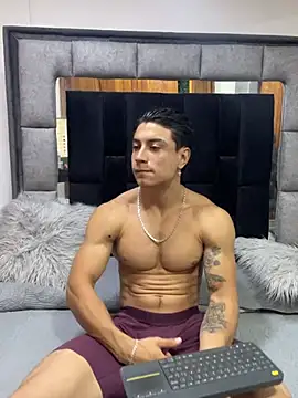 MR_MUSCLEのウェブカメラショー