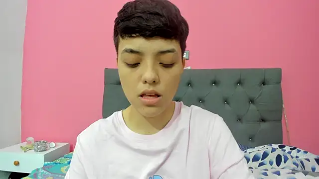 Chat +18 de ariloe_quintero ao vivo