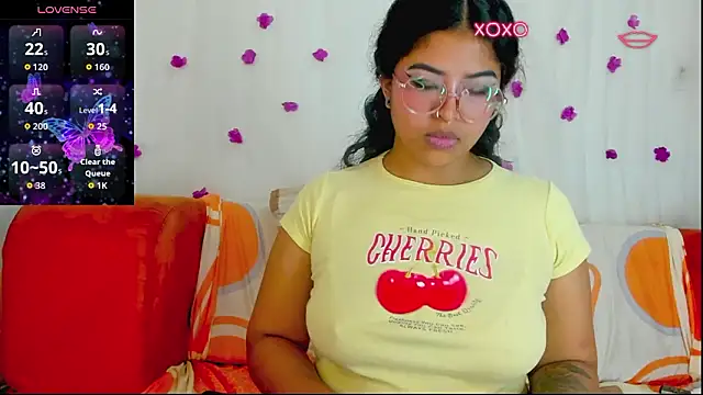 moana_taylor Adlı Modelin Canlı XXX Sohbeti