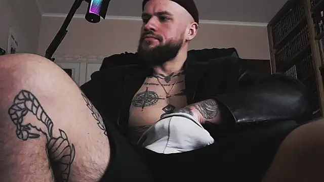 عرض كام FindomJason