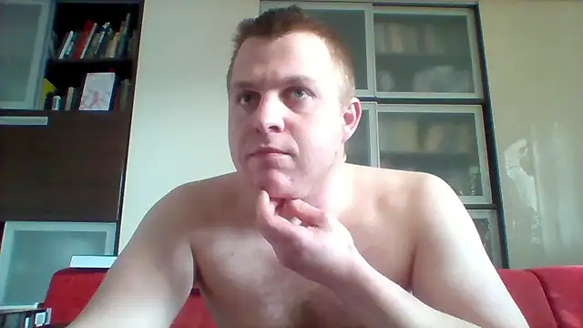 Chat XXX en directo de Matttthees