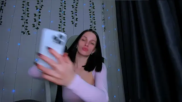 KarlaSim's Live XXX Chat