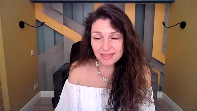 Chat XXX en directo de EllaLong