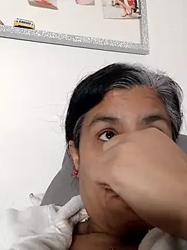 Molly_newman6  라이브 XXX 채팅