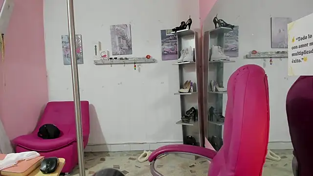 Czat XXX na żywo – CAMILA--REY