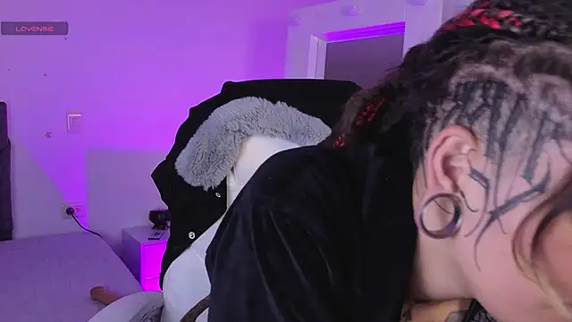 _sharlotte777: онлайн-секс-чат