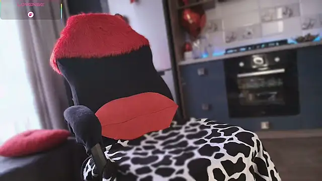 emlana: онлайн-секс-чат