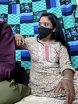 couplegk71's Webcam Show