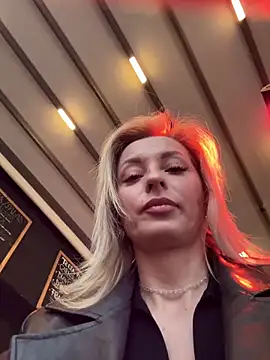 VikaBunny1's Live XXX Chat